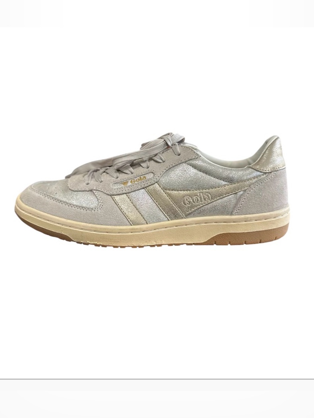 Gola Women’s Suede & Metallic Trainer in Light Gray and Gold